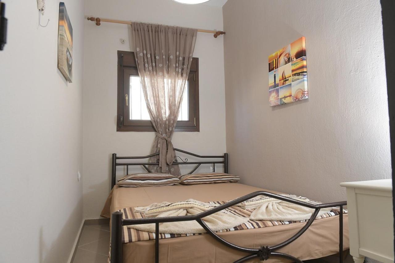 Villetta Magnolia Psakoudia Bagian luar foto